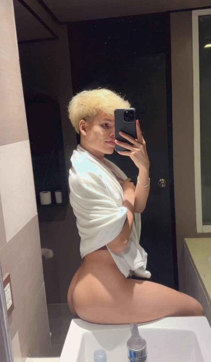 Sengdao44's tweet photo. 🍆🍑 https://t.co/9pJ2MTo2Pb