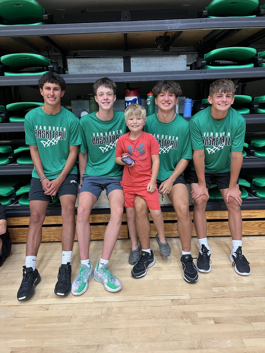 Pointer Basketball (@pointerbball) on Twitter photo ‘25 Pointer Basketball Camp
Great turnout. Great Energy.
Thankful for all the support!
Special thanks to <a href="/Collinogilvie/">Collin Ogilvie</a> and <a href="/fosterroofing/">Foster Roofing</a> for sponsoring our camp shirts.
Proud of the work of our team and staff for the kids.
Hope to continue to grow the camp!
#Pointers ‘25 Pointer Basketball Camp
Great turnout. Great Energy.
Thankful for all the support!
Special thanks to <a href="/Collinogilvie/">Collin Ogilvie</a> and <a href="/fosterroofing/">Foster Roofing</a> for sponsoring our camp shirts.
Proud of the work of our team and staff for the kids.
Hope to continue to grow the camp!
#Pointers