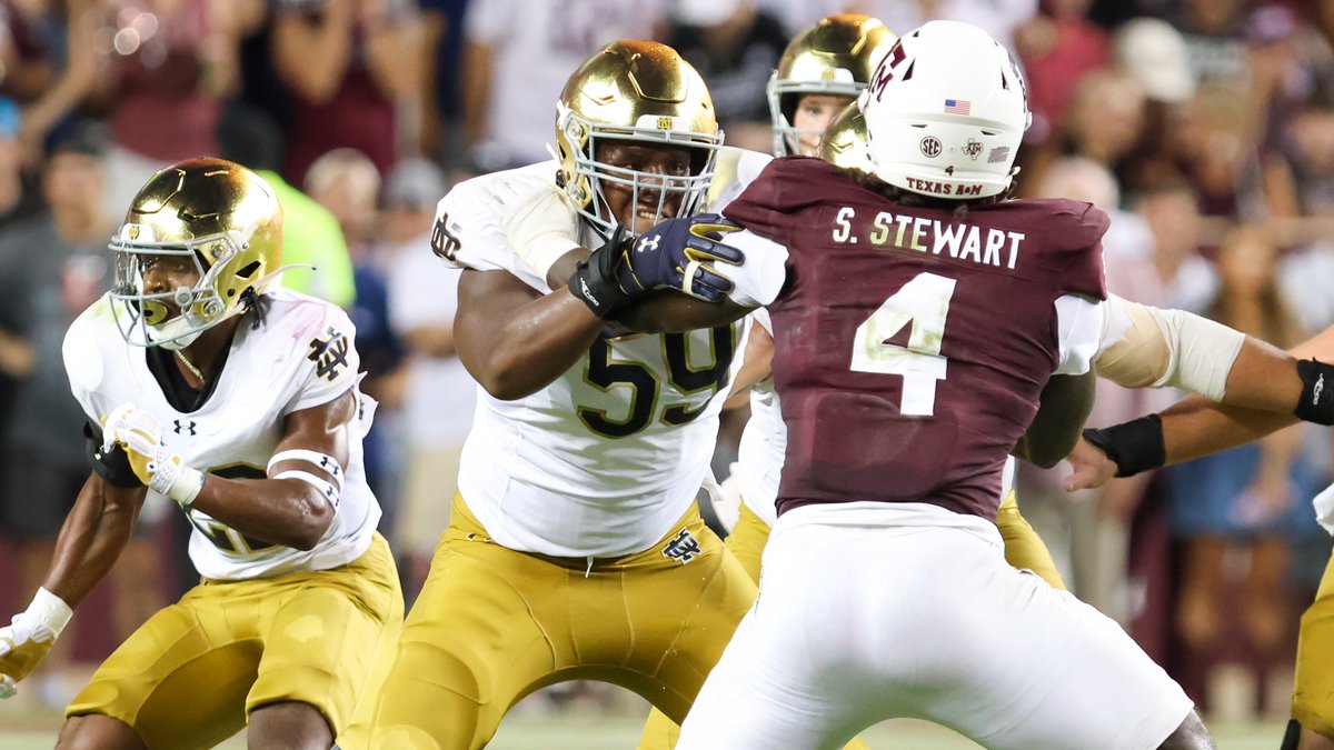 jacksoble56's tweet image. Five Notre Dame players have been named preseason All-Americans by at least one national magazine:
- Jeremiyah Love and Leonard Moore (first team per Lindy’s, Athlon and Phil Steele)
- Drayk Bowen (third team per Athlon, fourth team per Phil Steele)
- Aamil Wagner (second team…