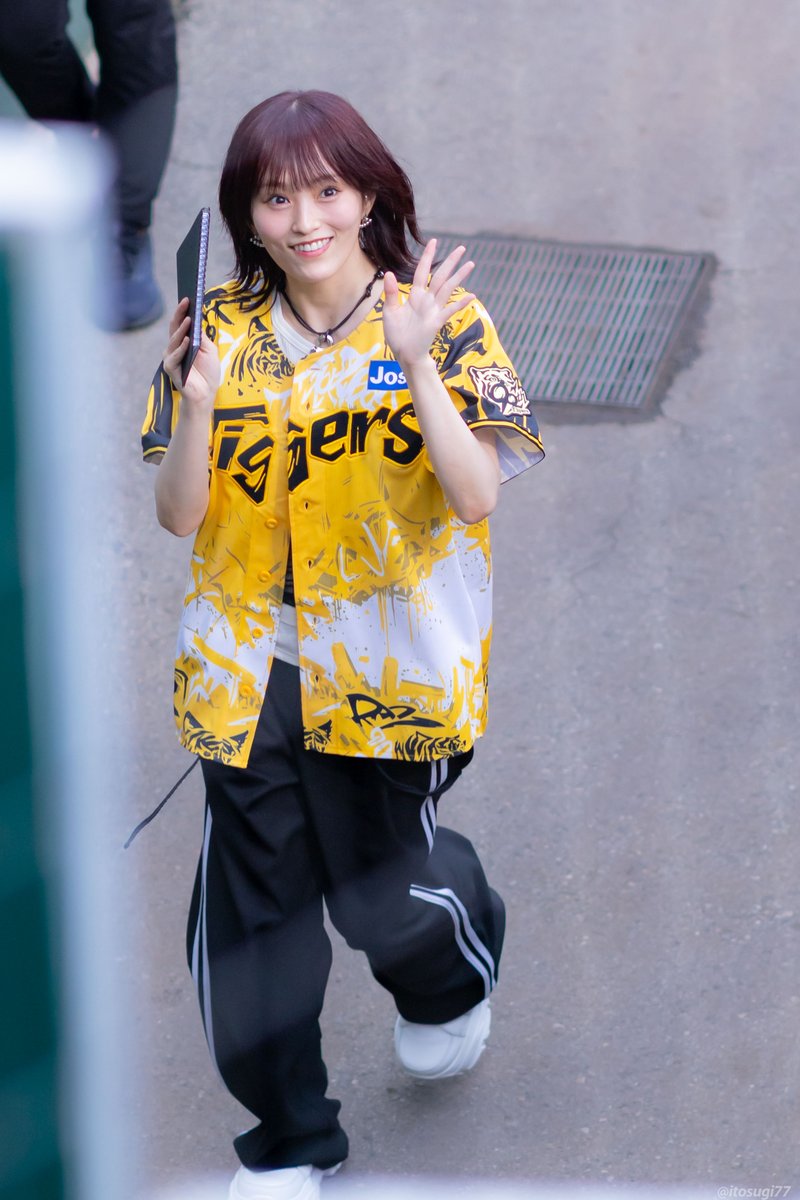 阪神タイガース 山本彩 ユニフォーム ウルトラの夏2025 Lサイズ 阪神タイガース 山本彩 ユニフォーム ウルトラの夏2025 Lサイズ