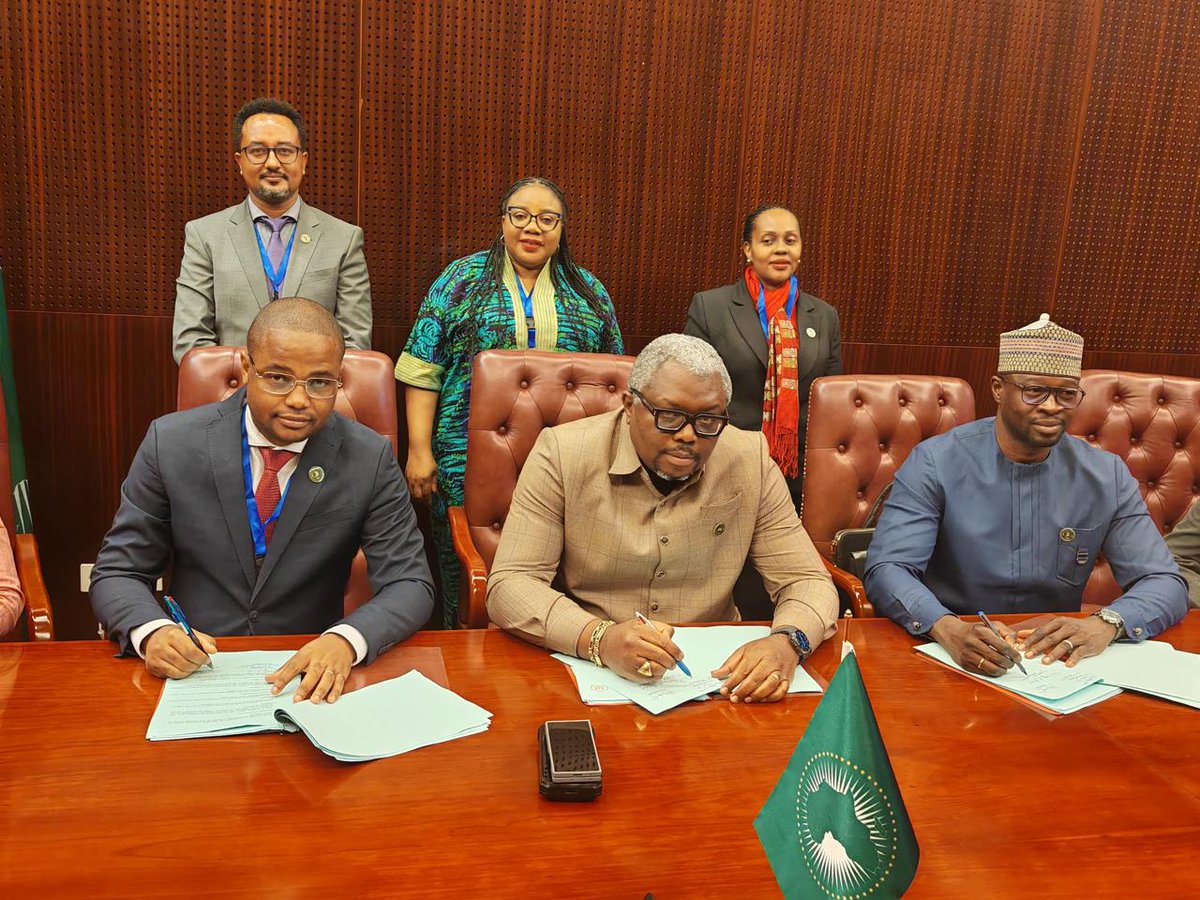 African Court (@court_afchpr) on Twitter photo A historic day as <a href="/court_afchpr/">African Court</a>, <a href="/ACHPR/">AfricanCommissionHPR</a>, <a href="/acerwc/">ACERWC</a> signed a renewal of Staff Exchange Framework to boost collaboration. Signed by President Hon. Justice Modibo Sacko (Court), Chairpersons H.E. Rémy Ngoy Lumbu (Commission) & Hon. Wilson Almeida Adão (Committee) in #Malabo2025. A historic day as <a href="/court_afchpr/">African Court</a>, <a href="/ACHPR/">AfricanCommissionHPR</a>, <a href="/acerwc/">ACERWC</a> signed a renewal of Staff Exchange Framework to boost collaboration. Signed by President Hon. Justice Modibo Sacko (Court), Chairpersons H.E. Rémy Ngoy Lumbu (Commission) & Hon. Wilson Almeida Adão (Committee) in #Malabo2025.