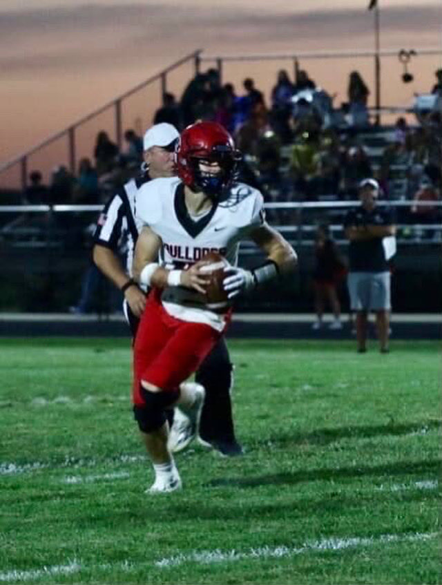 SIK Pre-Season Player to Watch: Wyatt Griffin enters his senior year as a dynamic dual-threat quarterback and multi-sport standout for Chase County (8M-I). The 6’3”, 190-pound athlete rushed for 1,012 yards and passed for another 1,010 in 2024, helping lead the Bulldogs to a 7-3