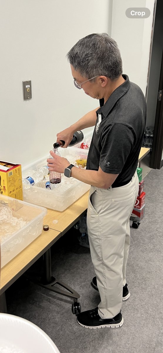 Russell_MFG_USA's tweet image. Starts Ups think they have awesome teams?
Does your CFO walk the talk of frugality and proper capital allocation?
Here’s our awesome CFO Doug, walking the talk, saving money by pouring his Merlot into a used water bottle.
That’s leading by example.
Play to win!