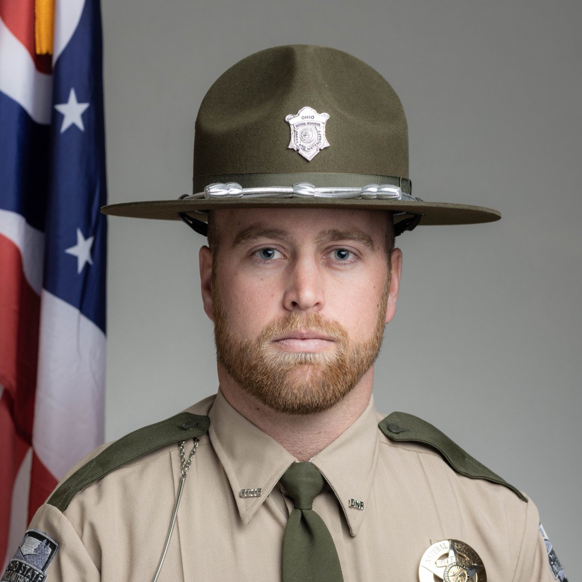 OHStateParks's tweet image. Big congrats to NRO Travis Ferguson!
Named 2025 Boating Educator of the Year for Ohio AND the Northern U.S. by @NASBLA! 🚤🌊
He’s making waves in water safety, training, and youth education. 💪
Release: ohiodnr.gov/discover-and-l…
@ohiodnr @OHHeartofitall
#ODNR #BoatingSafety