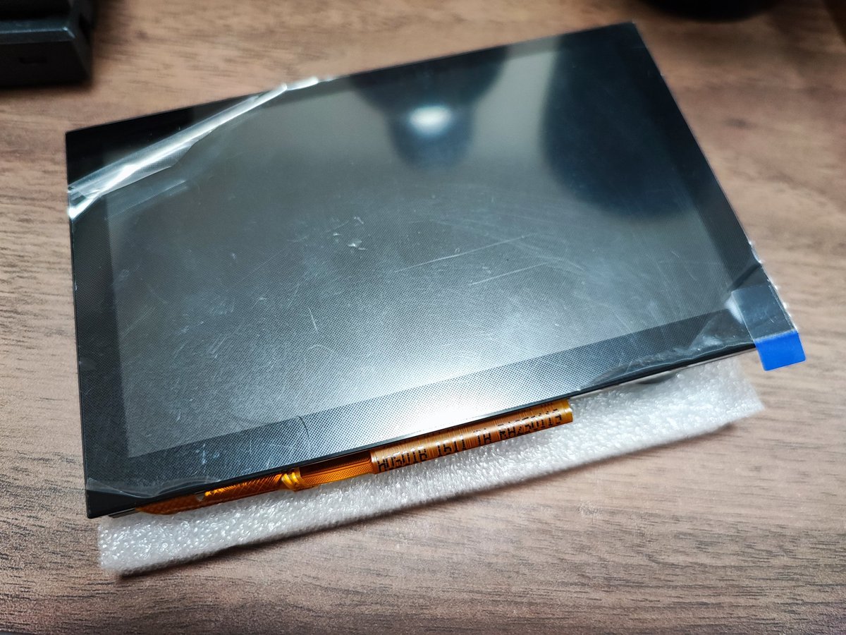 DiySako's tweet image. BTT のHDMI5 コインとか使って3300円だった。
MMU使うのにKlipperscreenあったほうが便利そうだなと