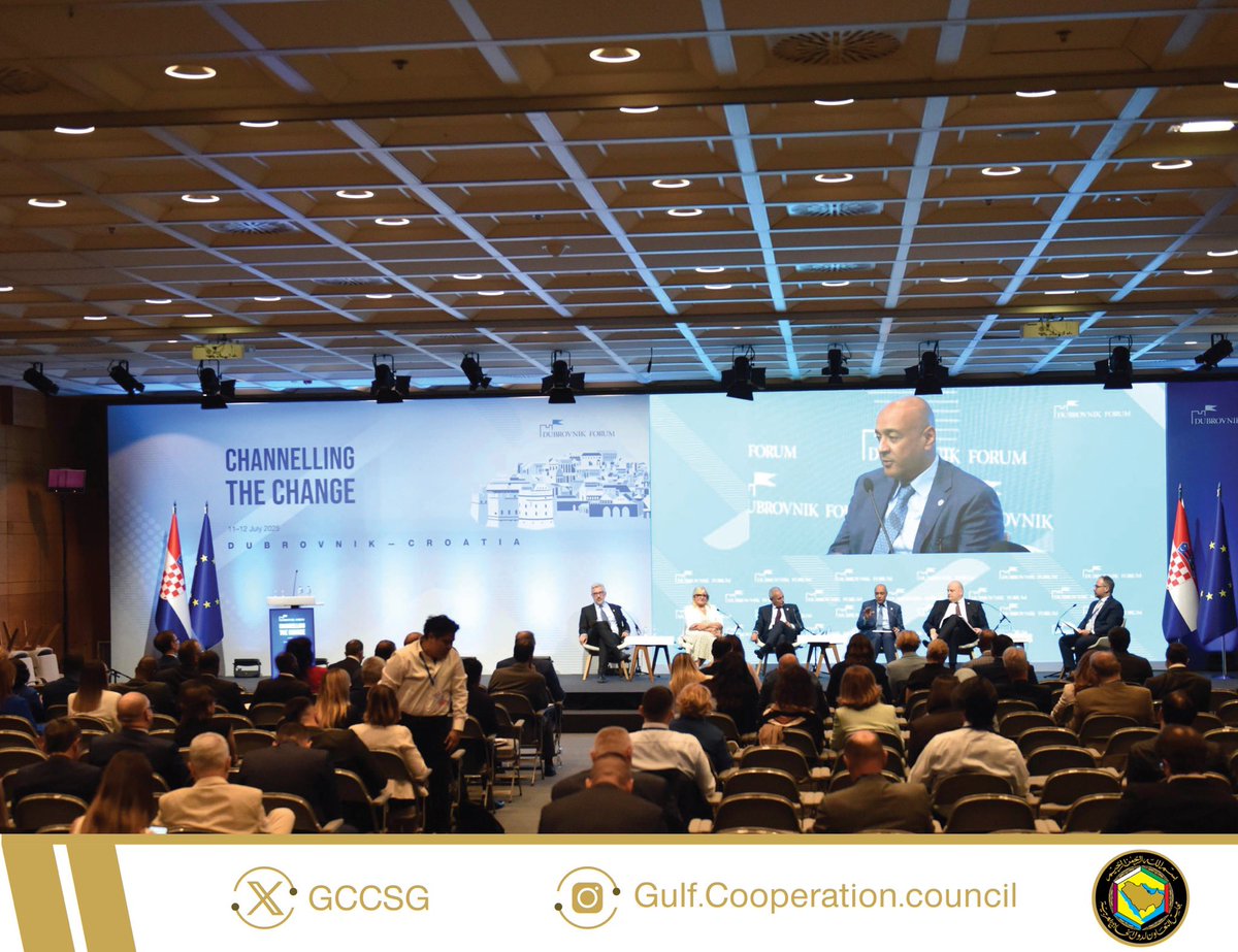 مجلس التعاون (@gccsg) on Twitter photo خلال مشاركته في أعمال منتدى "دوبروفنيك 2025"، معالي الأمين العام لمجلس التعاون <a href="/jasemalbudaiwi/">جاسم محمد البديوي</a>، يؤكد حرص دول المجلس على تعزيز الشراكات الاستراتيجية مع دول البحر الأبيض المتوسط.
<a href="/DubrovnikForum/">Dubrovnik Forum 2025</a>
gcc-sg.org/ar/MediaCenter…
#مجلس_التعاون
#منتدى_دوبروفنيك_2025
#DubrovnikForum2025 خلال مشاركته في أعمال منتدى "دوبروفنيك 2025"، معالي الأمين العام لمجلس التعاون <a href="/jasemalbudaiwi/">جاسم محمد البديوي</a>، يؤكد حرص دول المجلس على تعزيز الشراكات الاستراتيجية مع دول البحر الأبيض المتوسط.
<a href="/DubrovnikForum/">Dubrovnik Forum 2025</a>
gcc-sg.org/ar/MediaCenter…
#مجلس_التعاون
#منتدى_دوبروفنيك_2025
#DubrovnikForum2025