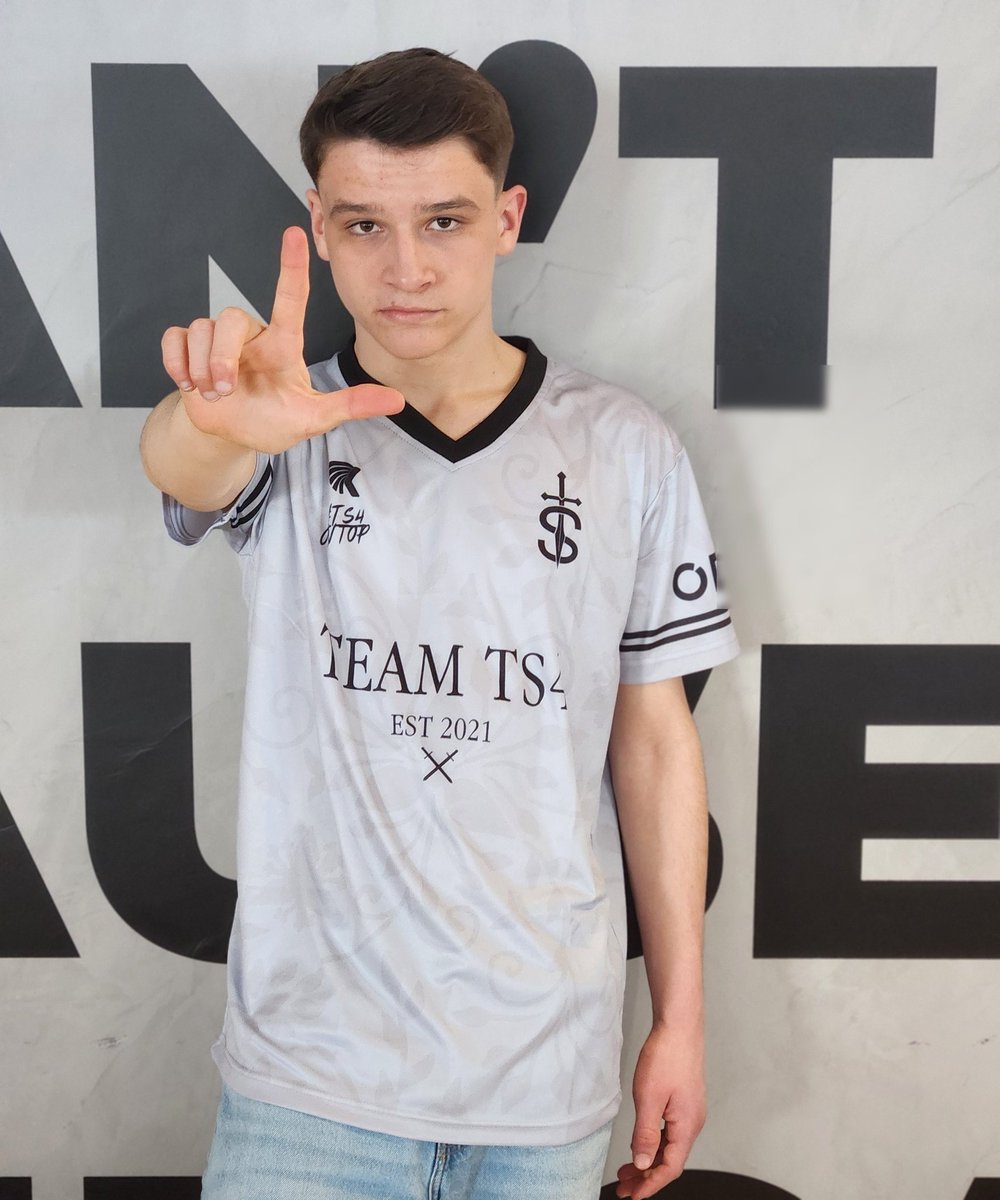 GIVEAWAY 🎁

Je vous fais gagner 20€ ou un maillot TS4 ! 😎

𝗖𝗼𝗻𝗱𝗶𝘁𝗶𝗼𝗻 :
❤ Follow <a href="/Ts4Esport/">TS4 eSport</a> &amp; <a href="/xzucra/">florian.</a>
🔄 RT &amp; Like CE tweet
👥 Mentionne 2 amis en commentaire

T.A.S. dans une semaine. ⏰️