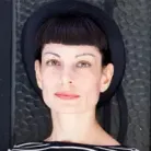 Bu perde böyle kapanmaz! 

Zülal KALKANDELEN
...
Sürekli aynı siyasetçiler ve “uzman” adı altında açılımcılar konuşup duruyor, emperyalizm ağlarını herkesin gözünün önünde örerken,
halk bir kez daha aldatılıyor.
...
Öyle bir oyun dönüyor ki; AKP’nin “Yeni Osmanlıcı” ve ümmetçi