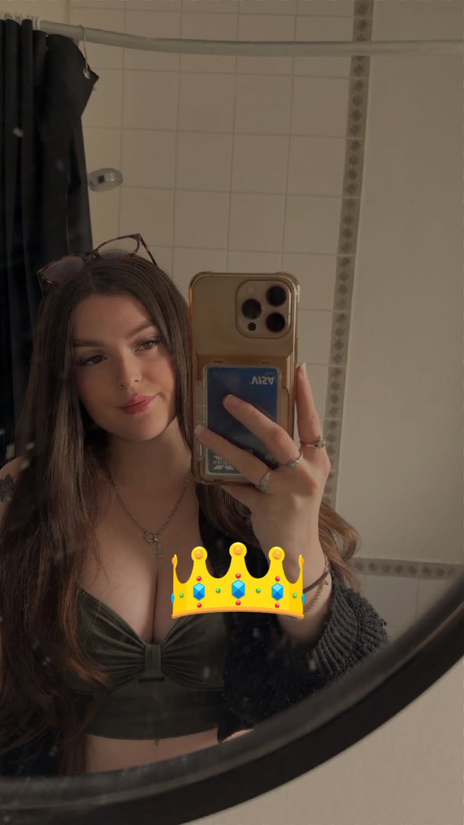 Like, wenn er kleiner als 13 cm ist 🤏🏼
Kommentier, wenn du gern im KG steckst 🔒
Reposte, wenn du Demütigung liebst 🤡🔄