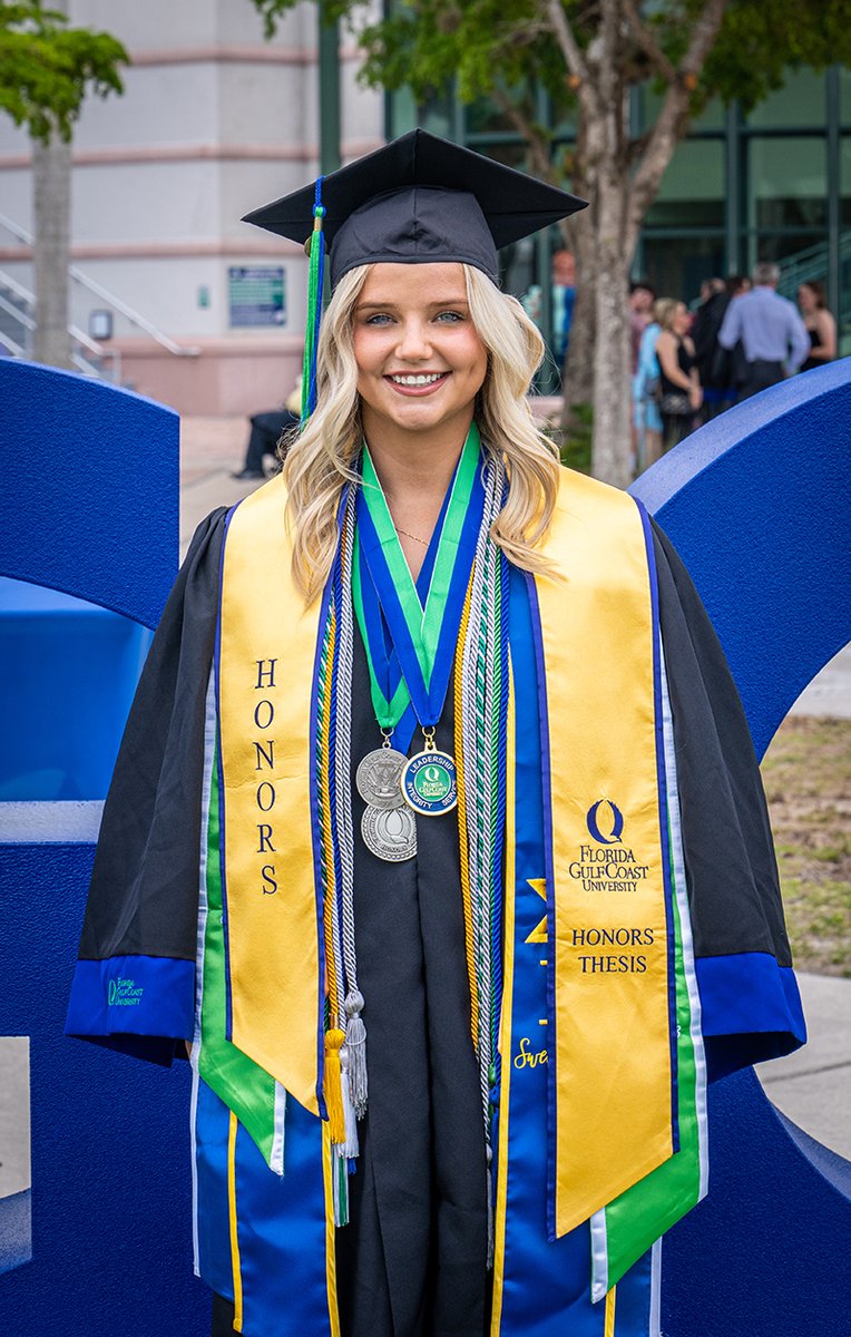 Four #FGCU alum are completing residencies on their way to becoming doctors, thanks to a partnership with LECOM. FGCU’s Early Admissions Program ensures a seamless transition from undergraduate classes to medical school. 🦅🎓 Read more on FGCU360: brnw.ch/21wU4Is