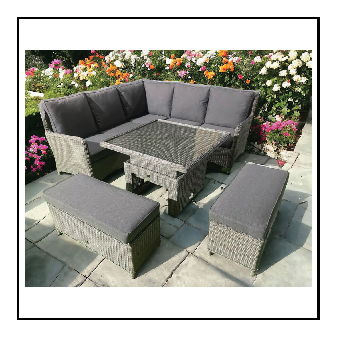Whilst the #sun is shining, be inspired to elevate your outdoor space with the #summer collections available  <a href="/Cookes_UK/">Cookes Furniture</a> …Effortless style. Everyday comfort. Inspired by nature.p88 tinyurl.com/bdevwr6x
#luxury
#homes
#interiors
#interiordesign
#garden
#gardendesign
#furniture