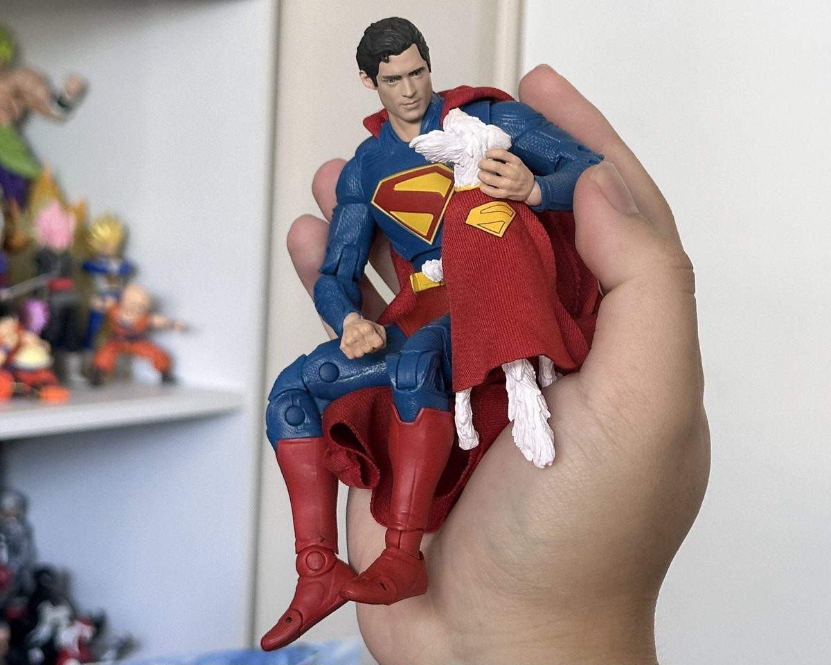 lethalcollector's tweet image. Day 6 of Posing Every #Superman Figure I Have: @mcfarlanetoys Superman