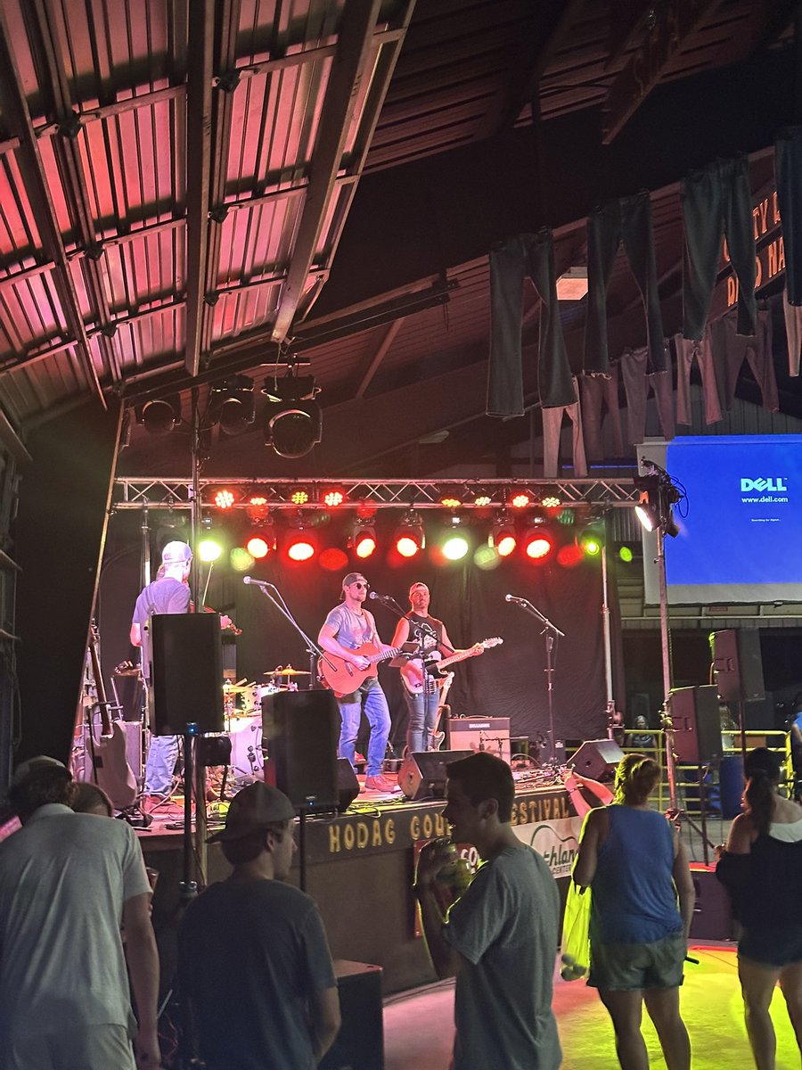 OlsenMediaEnt's tweet photo. #Hodag25 

O.M.E Productions in the @Hodag Pavilion keeps rollin’ right along. https://t.co/4WglLA1Bt3