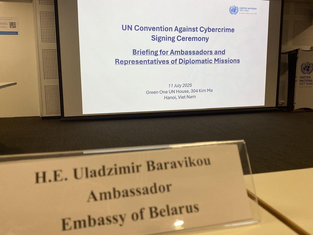 Ngày 11 tháng 7, 🇧🇾Đại sứ Uladzimir Baravikou đã tham dự buổi họp báo về công tác chuẩn bị và tổ chức lễ ký kết Công ước Liên hợp quốc về chống tội phạm mạng, dự kiến diễn ra vào ngày 25-26 tháng 10 năm 2025 tại 🇻🇳Hà Nội