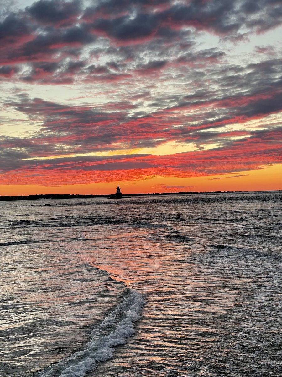 rickreplyguy's tweet image. North Fork, Long Island, NY Sunrise! 🥰.  #LongIsland #NewYork #Sunrise
