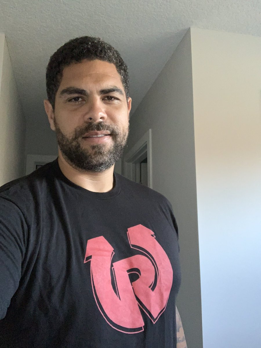 CofDead1's tweet image. It’s the @calgarystampede but ALSO @calstampeders game day! The Red and White take on our day ONE homie and his @sskroughriders in @cfl action. Like this post if you hope both teams have fun OR if you’re going to @Ranchmans today 🤠 #yyc #cfl #TogetherWeRide @LWillson_82