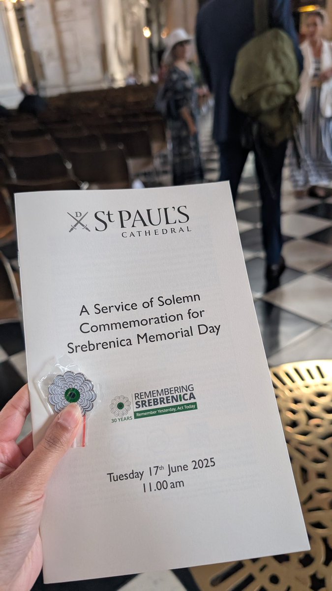 vanisha_solanki's tweet image. Today is Srebrenica Memorial Day.
I had the honour of attending the moving ceremony at St Pauls Cathedral to remember the victims.
“Injustice anywhere is a threat to justice everywhere.” A powerful reminder, especially with the suffering we see around the world today.