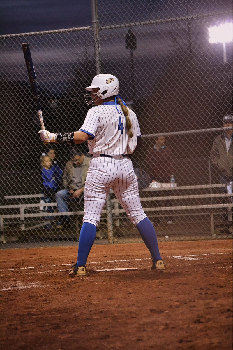PurdueSoftball's tweet image. MEET THE NEW BOILERS: Haley Waggoner ✨
◼️ 3x AHSAA All-Tournament Player
◼️ 3x First-Team All State
◼️ 2025 @ExtraInningSB Gold Glove Recipient
◼️ 2024 PGF National Champion
🍿 Favorite movie is The Notebook
#BoilerUp🚂 x @HaleyWaggoner07