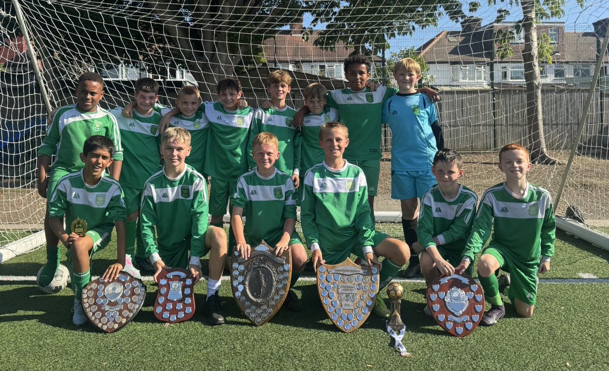 Sutton Schools FA (@suttonschoolsfa) on Twitter photo 📸 What a season for <a href="/cheamparkfarm/">Cheam Park Farm</a>.
Congratulations to the Year 6 boys’ football team at Cheam Park Farm:
🏆 Sutton & Cheam League Champions
🏆 Kendle League Winners
🏆 Sutton & Cheam Cup Winners
🏆 Borough 7-a-side Winners
🏆 Borough Cup Runners Up
<a href="/SurreySchoolsfa/">Surrey Schools FA</a> ⚽️ 📸 What a season for <a href="/cheamparkfarm/">Cheam Park Farm</a>.
Congratulations to the Year 6 boys’ football team at Cheam Park Farm:
🏆 Sutton & Cheam League Champions
🏆 Kendle League Winners
🏆 Sutton & Cheam Cup Winners
🏆 Borough 7-a-side Winners
🏆 Borough Cup Runners Up
<a href="/SurreySchoolsfa/">Surrey Schools FA</a> ⚽️