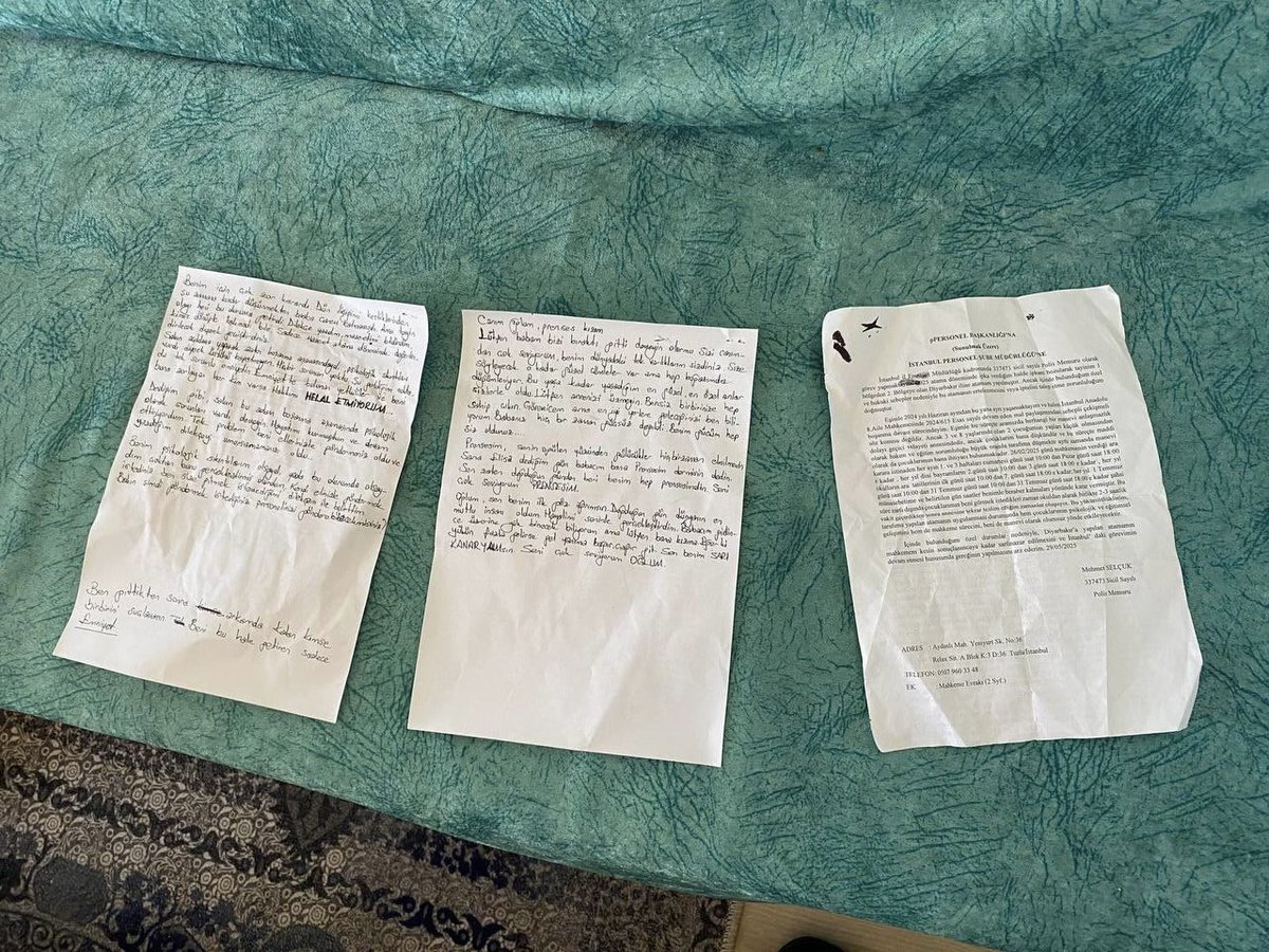 İstanbul’da Mehmet Selçuk isimli polis memuru geride mektup bırakıp tabancasıyla intihar etti.