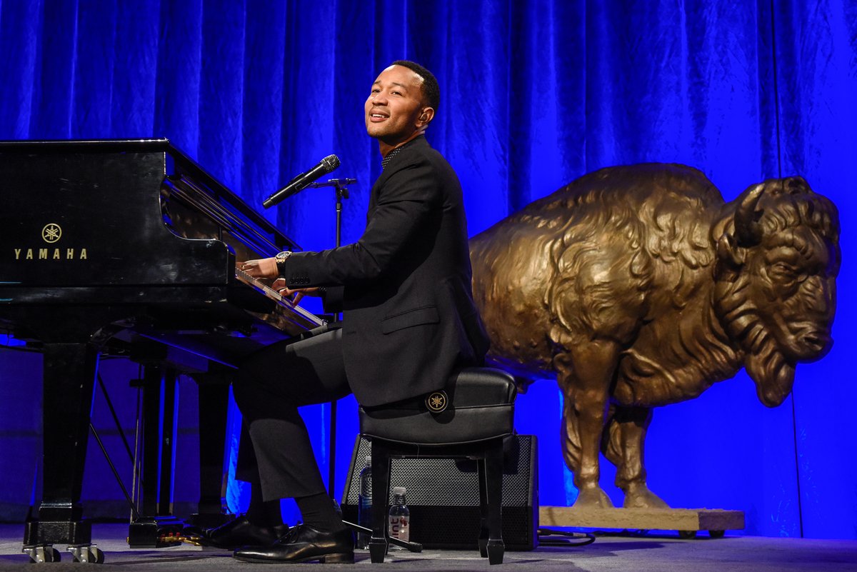 ❔What is the Distinguished Speakers Series?
The highly anticipated #UBspeakers has captivated the #WNY communities since 1987. We bring renowned speakers to #UBuffalo &amp; through fascinating conversation help audiences to learn, grow, &amp; connect.

2024-25 lineup coming soon!
