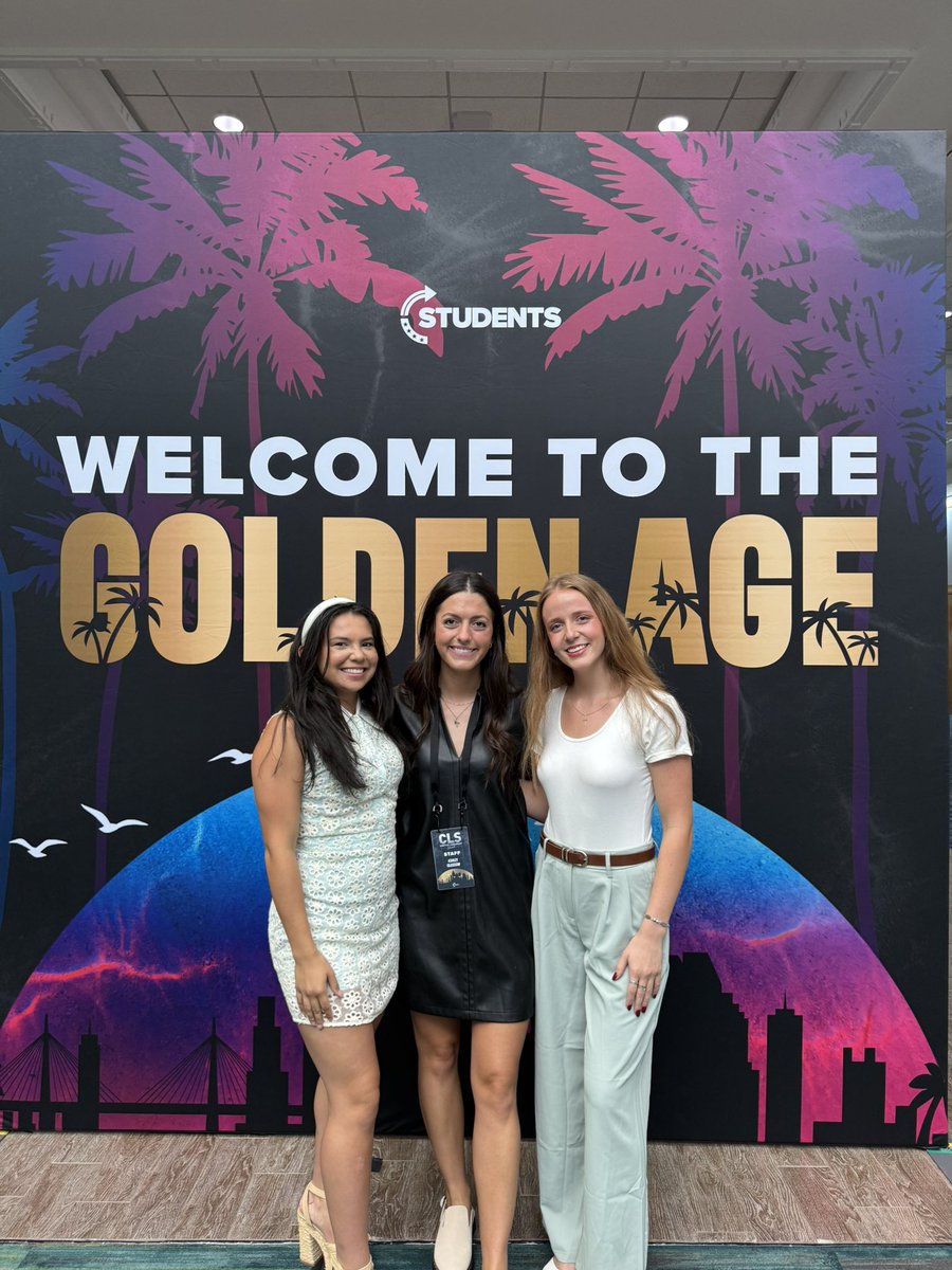 ashleyglasgow27's tweet image. The Golden Age is here! ⭐️👑🏆
Our @tpusastudents are the best.
@TPUSA @TPUSAEvents
#CLS2025