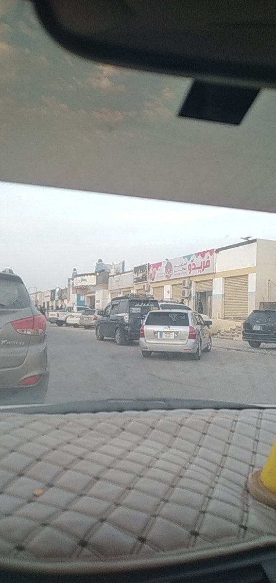 انا بالمنصه ناقص، حنان لحالي من فاضيه، نسولف