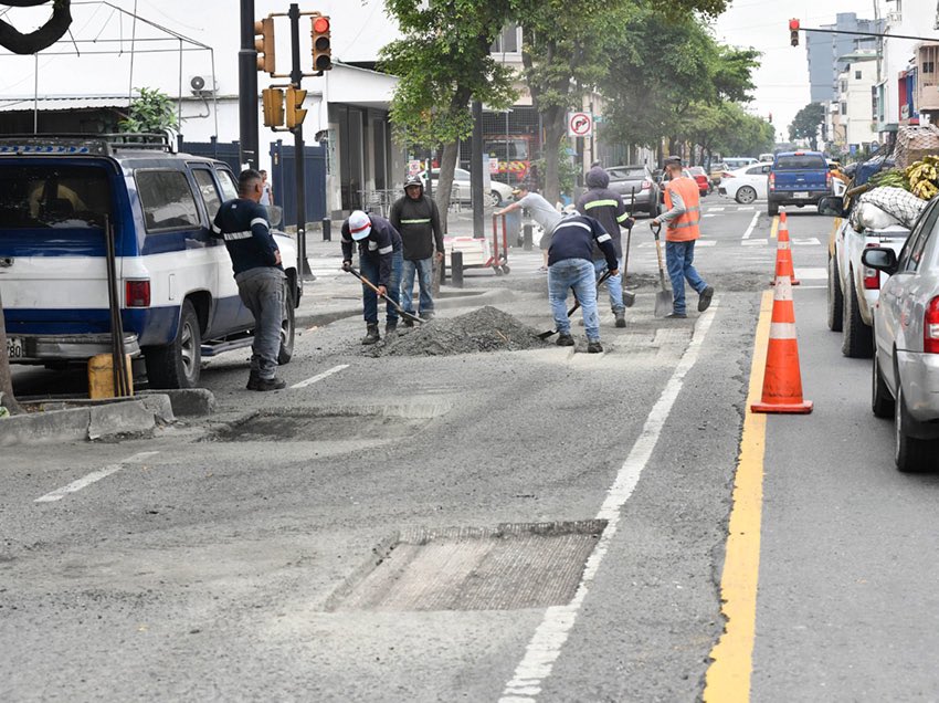 En nuestro primer año logramos ejecutar el 94% del presupuesto 2024: más de $200 millones se invirtieron en obra pública. Dividimos Guayaquil en 19 distritos más parroquias rurales para que la inversión llegue con equidad a cada rincón de la ciudad.

#RendiciónDeCuentas