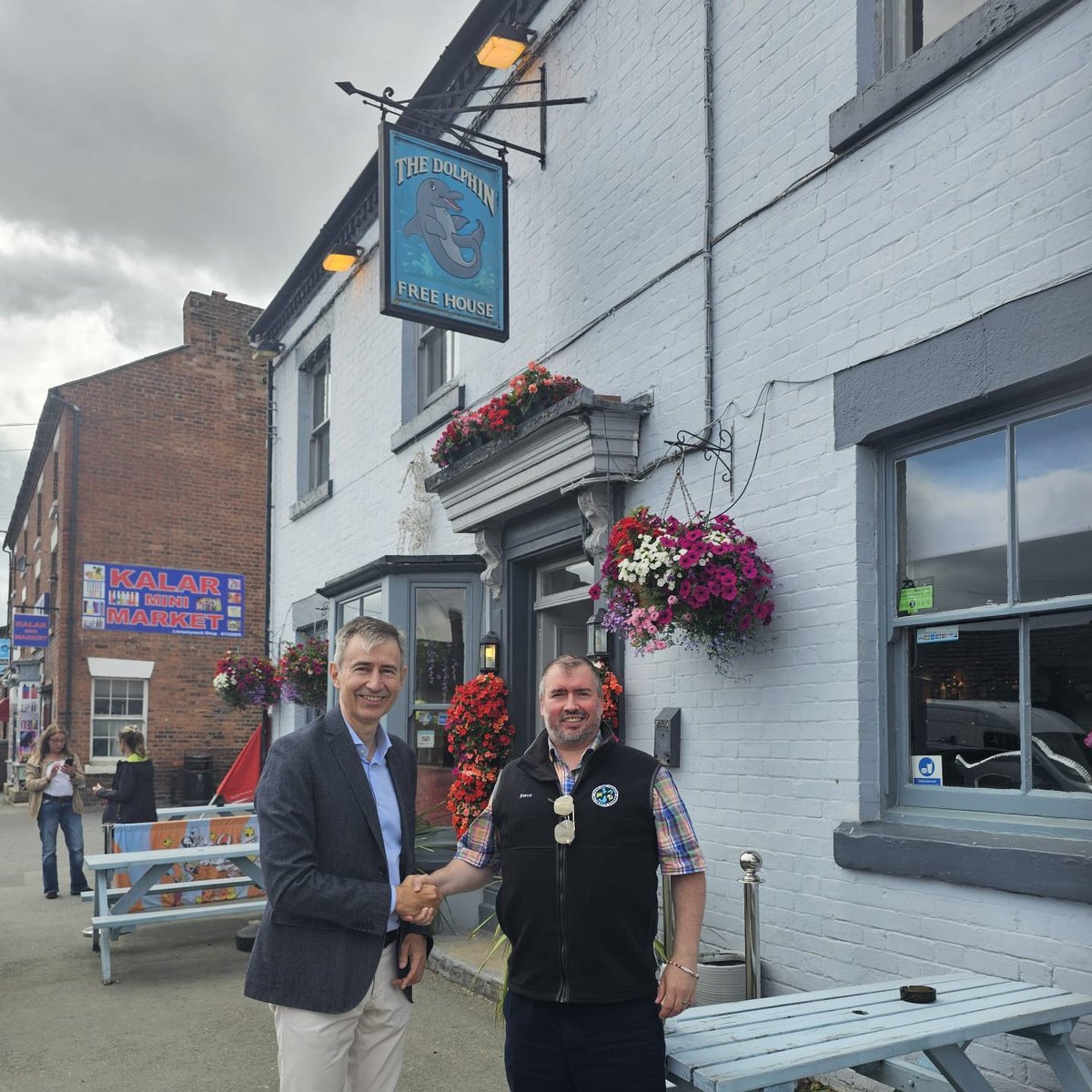 switherdenMP's tweet image. It was fantastic to welcome the Swiss Ambassador Markus Leitner to Llanymynech last weekend to watch the Wales v. Netherlands game in The Dolphin, before sending him across the road – and over the border – to watch the England game with @HelenMorganMP.
@SwissEmbassyUK