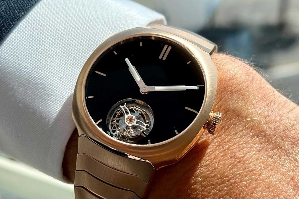 Negotiation tips for buying luxury watcheshttps://www.themanual.com/fashion/negotiation-tips-for-buying-luxury-watches/