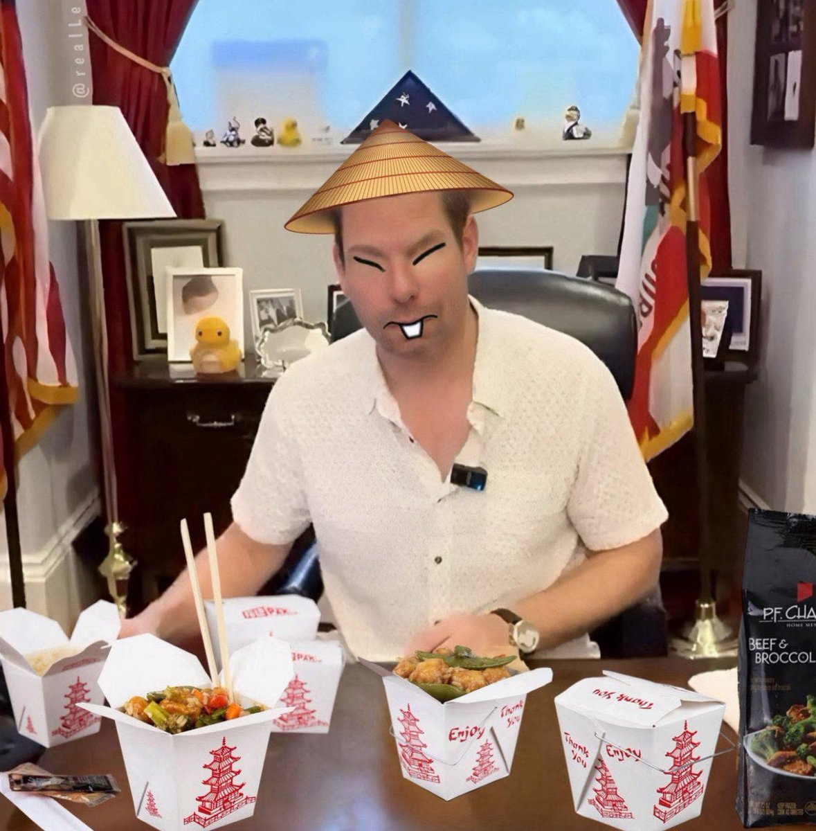 Suzee Q (@susiem414141) on Twitter photo <a href="/RepSwalwell/">Rep. Eric Swalwell</a> Only a moron would believe the Dems would have kept the files sealed if Trump were in them. And yes you are that moron. <a href="/RepSwalwell/">Rep. Eric Swalwell</a> Only a moron would believe the Dems would have kept the files sealed if Trump were in them. And yes you are that moron.