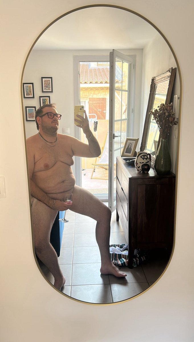 Remydou95's tweet photo. @TheFrenchBears @bears100k @FrenchChaser @beefy_bellies 

#gaybears #Bears #FrenchBears #Grommr #Cub #Chub #GayCub #gainer #GayPig #BigGay #FatGuy #GayFat #FrenchCub #BigGay #GayBelly #beefyguy #SubBear https://t.co/0TgLYg6rOu