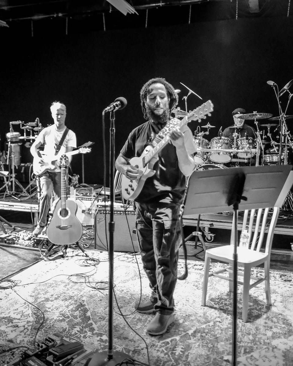 ziggymarley's tweet image. Denver, get ready to dance! We’ll see you in 3 months with Burning Spear. Grab tickets now: zig.lnk.to/denver25