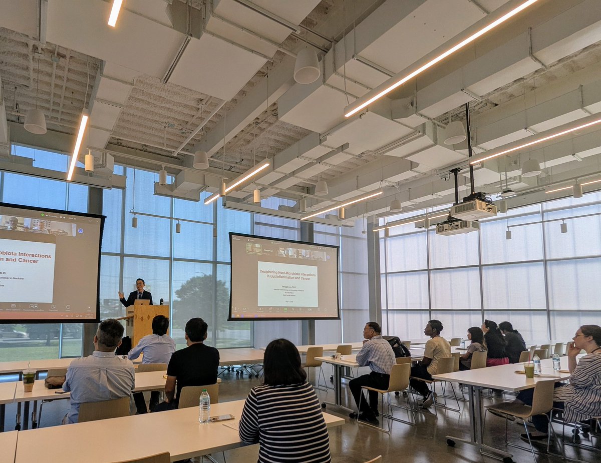 OhioStatePIIO's tweet image. Thank you, Dr. @MengzeLv Lyu, for an outstanding seminar today! Excited to see where your research on #host_microbiota interactions and their impact on #cancer and #inflammation leads next! #ImmunoOncology #Microbiome #PIIO