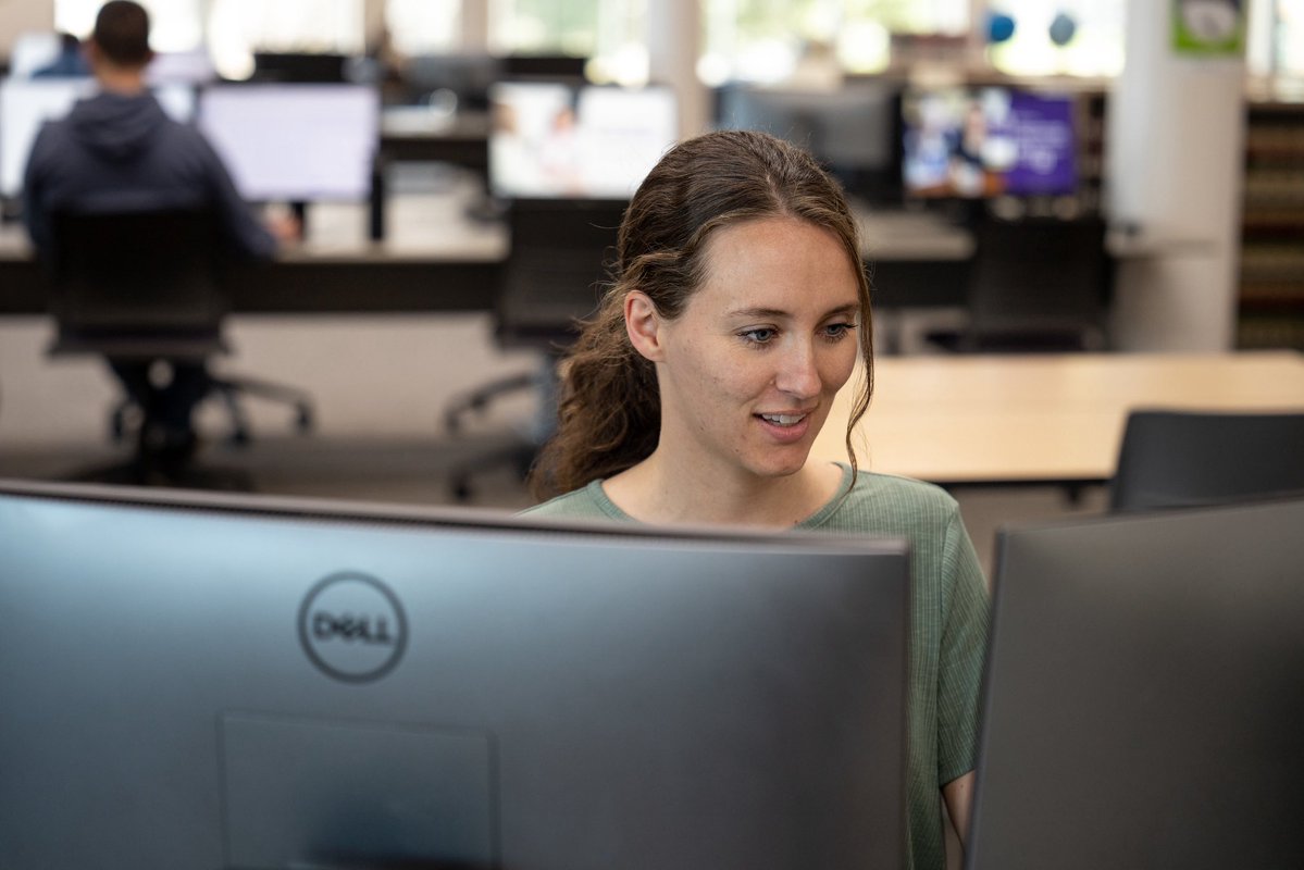 getintoweber's tweet image. Fun Fact Friday!
Did you know about the 2+2 program for Business Administration majors? You spend two years studying at Weber State, followed by two years in another country. By the end of the program, you’ll graduate with two degrees!
#GetIntoWeber #WeberState #StudyAbroad
