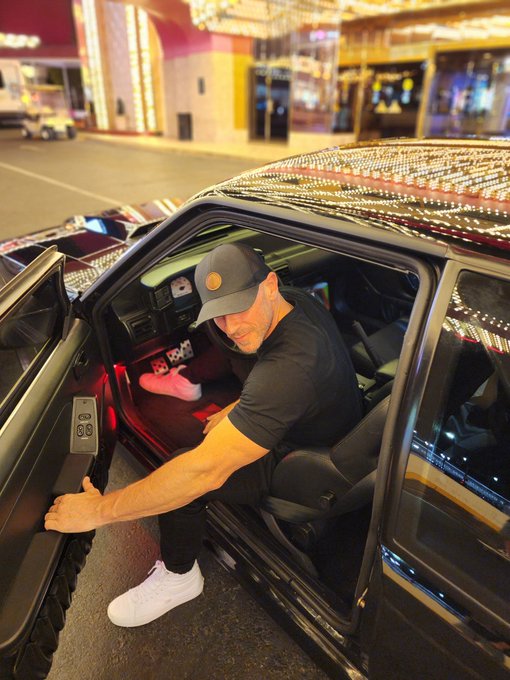 Watch JohnnySins's leaked NSFW photo on TwXstars