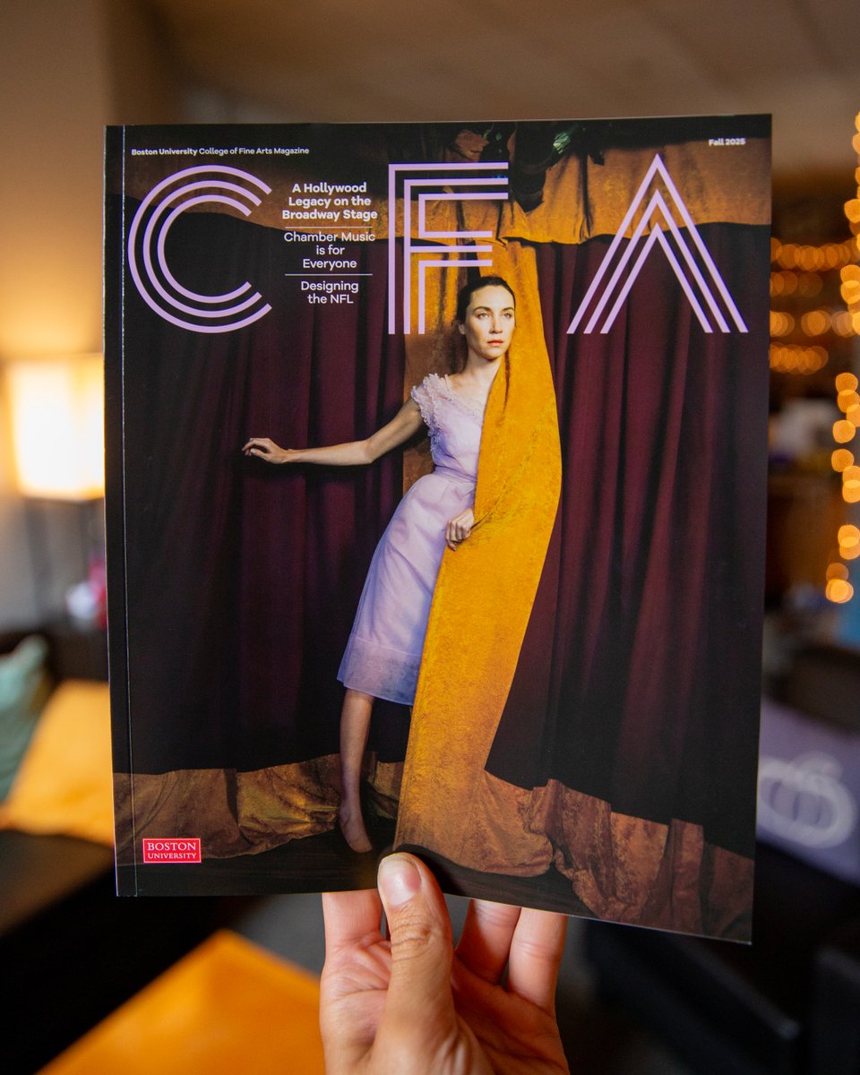 College of Fine Arts, Boston University (@buarts) on Twitter photo A new issue of CFA Magazine is out now! 🤩 Read up on <a href="/BU_Tweets/">Boston University</a> alums acting on Broadway stages (including cover feature Sydney Lemmon) 🎭 get the inside plays from a creative director for the NFL 🏈 and more stories in our award-winning publication. ➡️ spr.ly/60104ImXw A new issue of CFA Magazine is out now! 🤩 Read up on <a href="/BU_Tweets/">Boston University</a> alums acting on Broadway stages (including cover feature Sydney Lemmon) 🎭 get the inside plays from a creative director for the NFL 🏈 and more stories in our award-winning publication. ➡️ spr.ly/60104ImXw