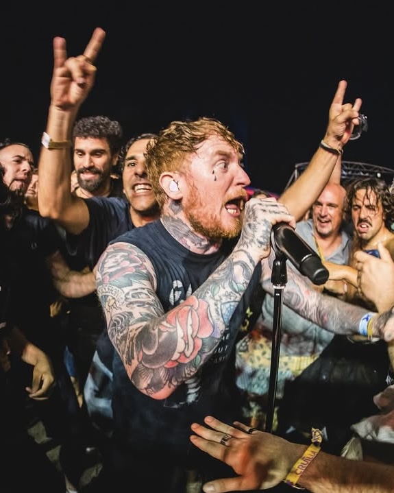 we mean it man, we luv barcelona fanks for having us <a href="/cruillabcn/">FESTIVAL CRUÏLLA</a>