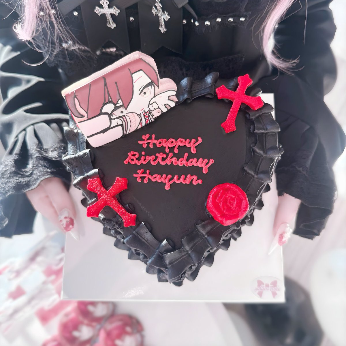 お誕生日おめでとうございます†❤︎

앞으로도 즐겁게 활동하실 수 있기를 바라요.
#2025HappyBirthdayHayun