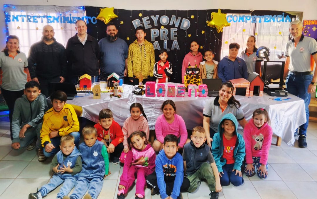 Los Espacios Maker cierran una semana de creatividad joven y tecnología en cada rincón de la provincia <a href="/RedMakerMis/">Red Maker Misiones</a> <a href="/ivisch/">Solange Schelske</a> 
noticiasdel6.com/los-espacios-m…