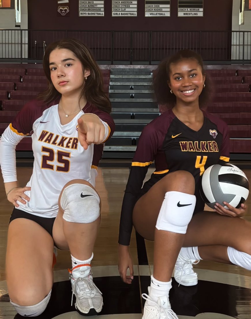 New school. New jerseys. Let's go! 🏐🔥