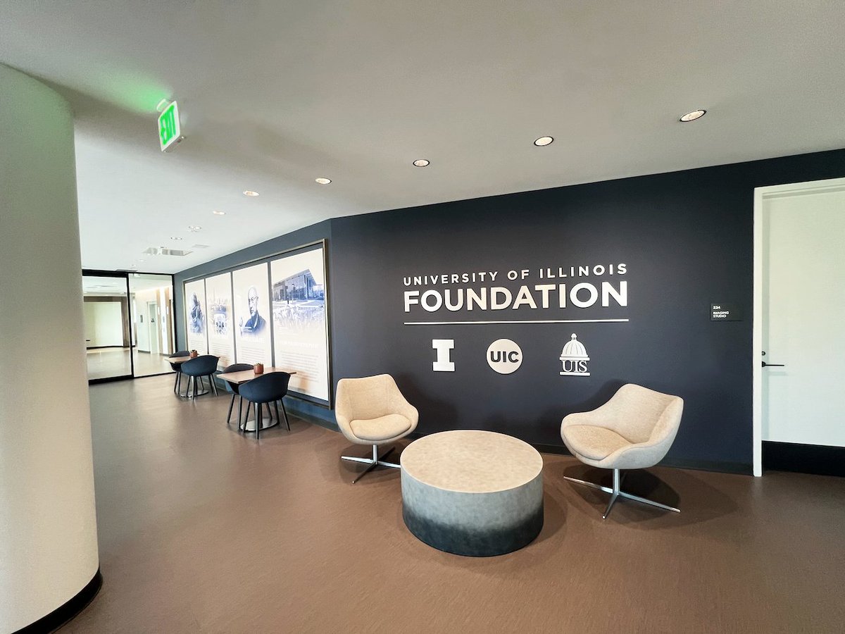 jackporterinc's tweet image. How do you unite three distinct campus identities in one donor recognition space? 

Take a look at our latest project with @UofI_Foundation, where interactive storytelling meets elegant design.

#DonorRecognition #ExperienceDesign #HigherEd