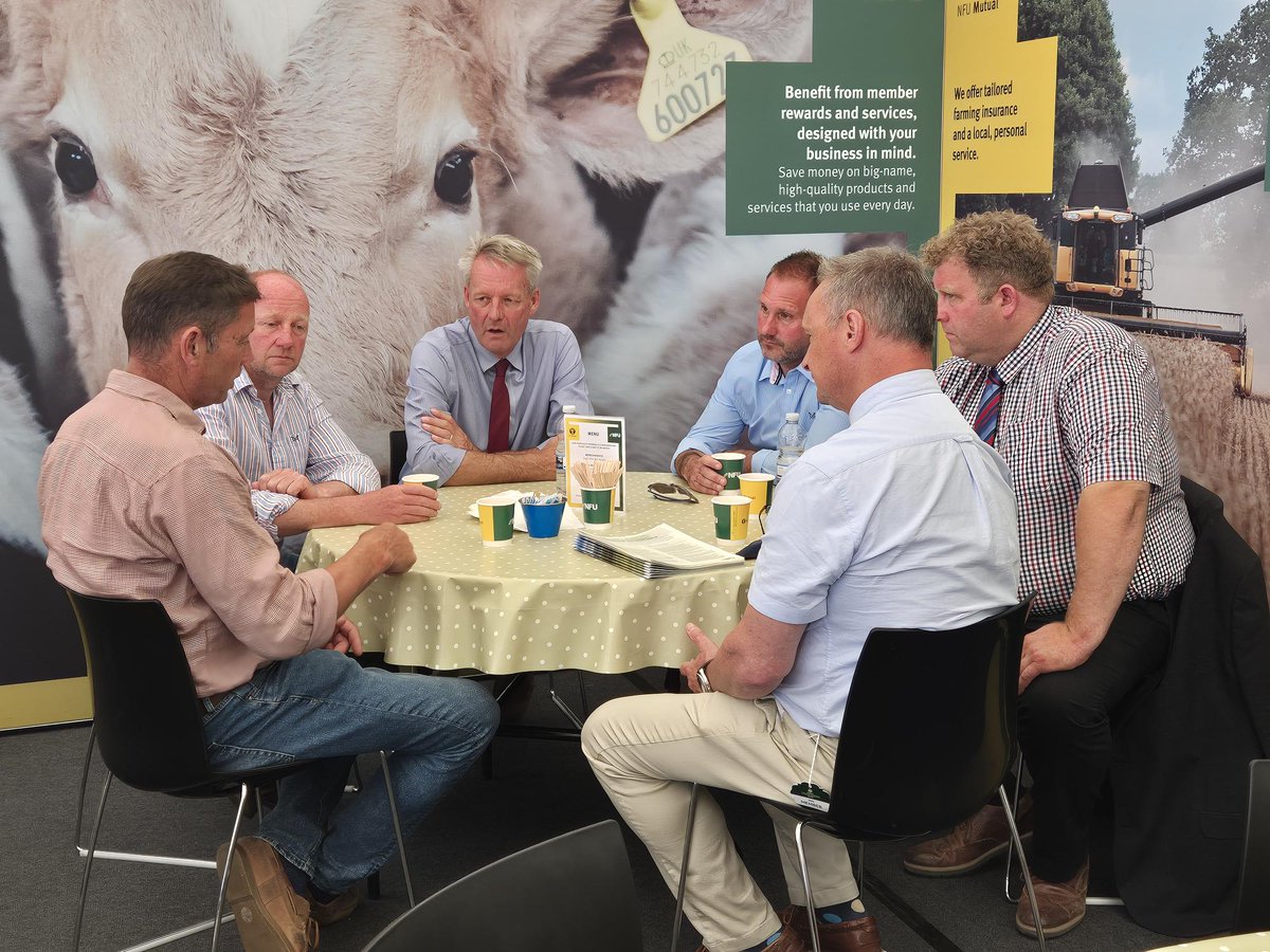 nfunorth's tweet image. We kicked off the final day of @greatyorkshow today with NFU Deputy President David Exwood (@DavidatWestons), NFU North Regional Director David Hall, North Regional Chair William Maughan and members discussing the NFUโs new uplands vision.
Read the report: nfuonline.com/updates-and-inโฆ