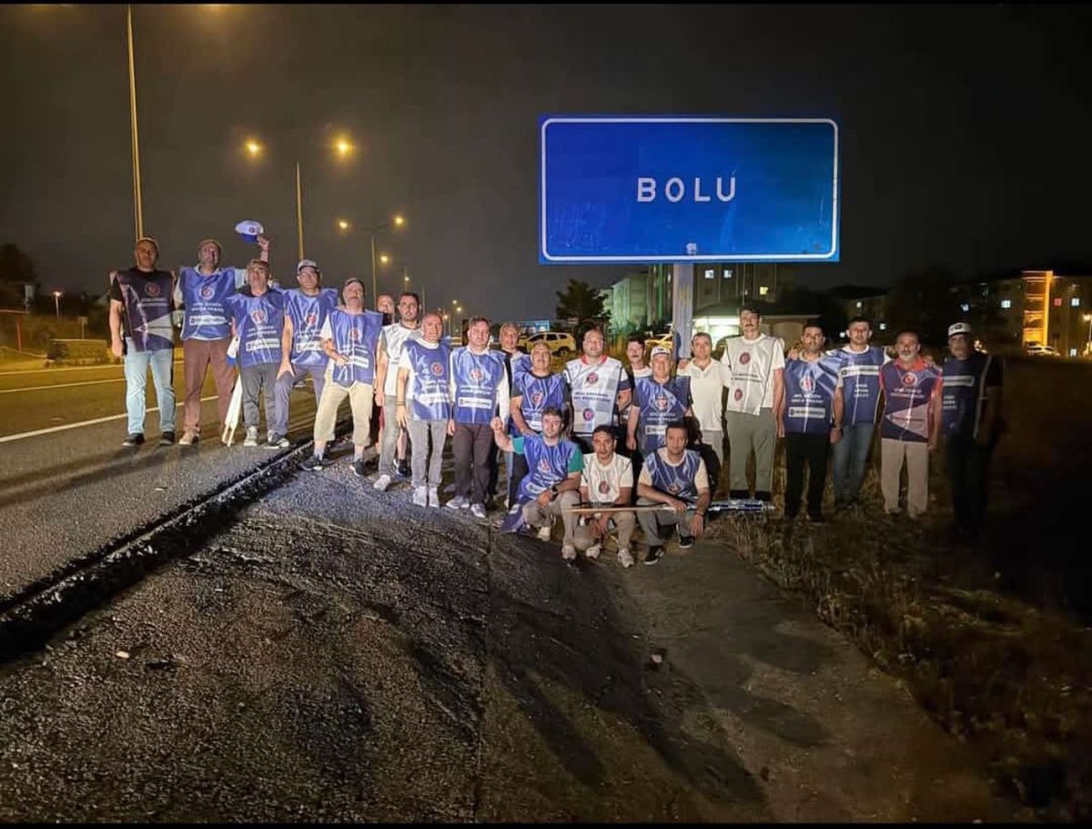 vayvaz35's tweet photo. Ne madalya ne takdir, sadece hakkımız olanı istiyoruz.
#zordayizgecinemiyoruz
@RTErdogan
@tcbestepe
@csgbakanligi
@hmbakanligi https://t.co/0kBomBjVqI