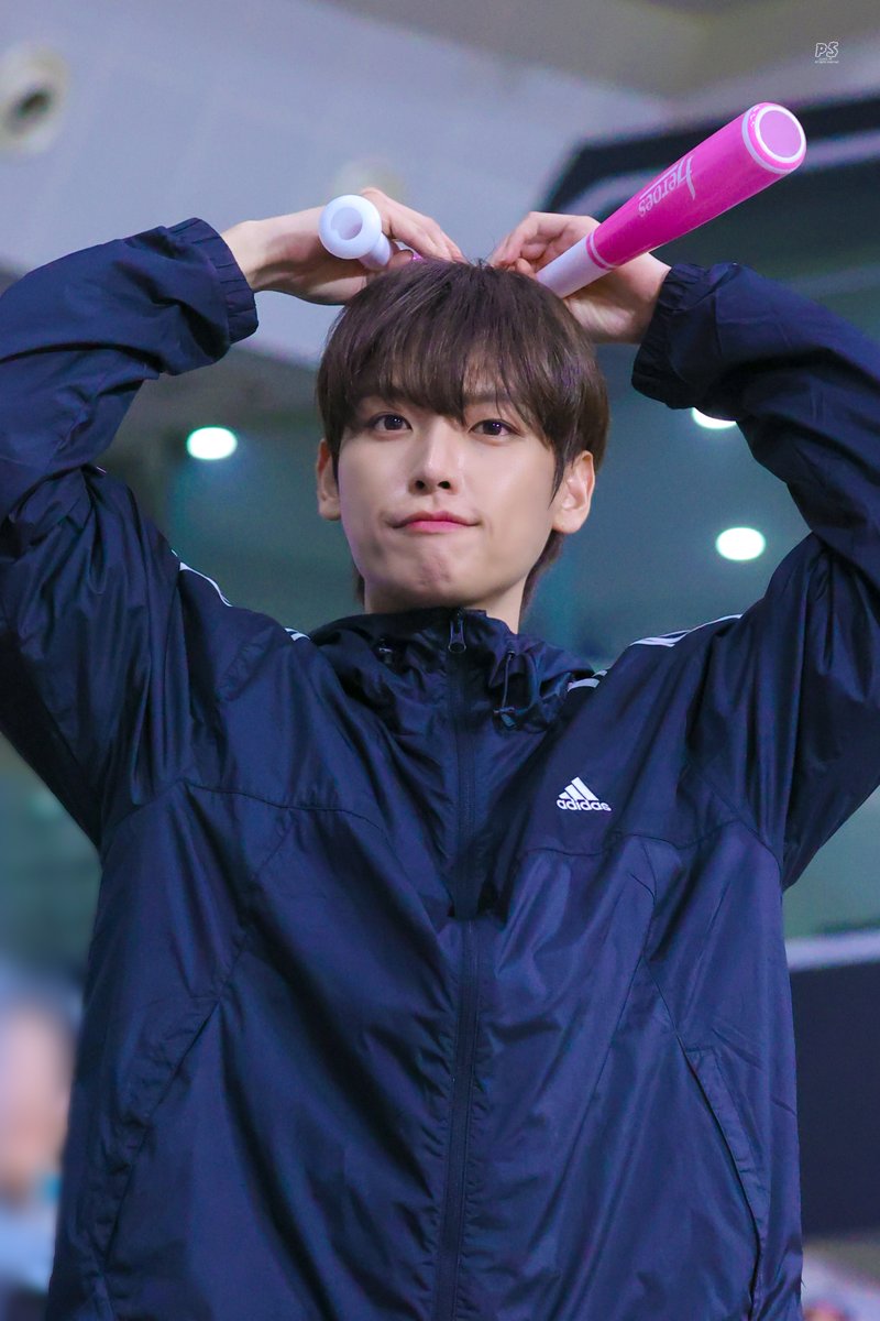 ps_iS2's tweet image. #한여름의첫눈같은_인성이날 #HAPPYINSEONGDAY

체대오빠 생일 축하드려요🖤

#SF9 #에스에프나인
#INSEONG #인성 #김인성 #インソン
250424 HQ