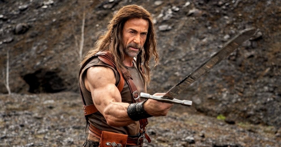 Deathstalker remake sets film festival premiere, unveils new images joblo.com/deathstalker-r…