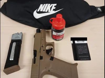 C.O.R.E officers arrest two individuals for firearm related offences | Kingston Police buff.ly/dZ6kWyc