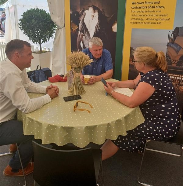 nfunorth's tweet image. Itโs been a busy day for meetings today at @greatyorkshow!
We met @nfum Chief Executive Nick Turner, Baroness Anne McIntosh, Shipley MP @annalouisedixon, @InnesThomson from ADA and the North Yorkshire Police Rural Crime team throughout the day.