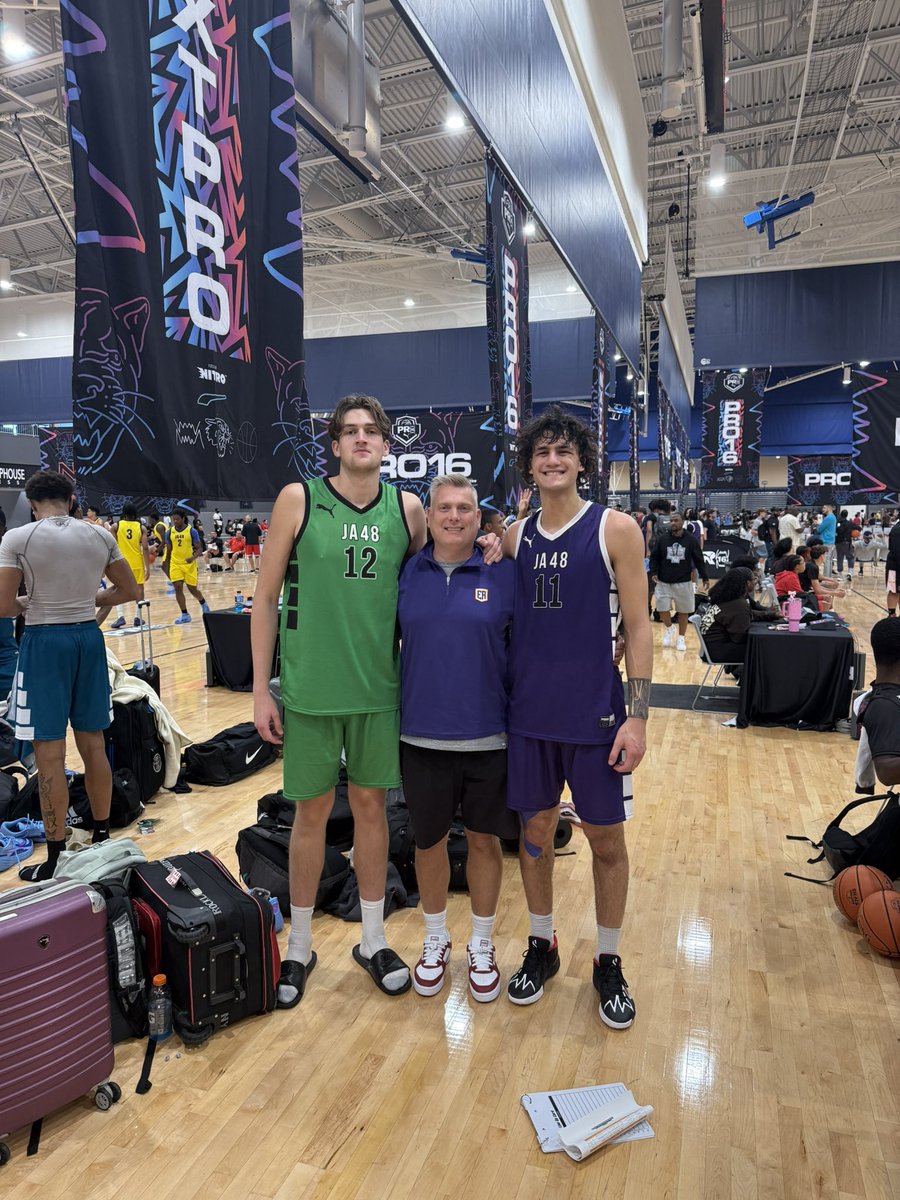 Eastern Arizona Basketball (@ea_mbb) on Twitter photo The monsters were well represented this week at the JA48! Thank you <a href="/JUCOadvocate/">JUCOadvocate - Brandon Goble</a> <a href="/VCsalesdirector/">Jeff Dolan</a> for a big time event! The monsters were well represented this week at the JA48! Thank you <a href="/JUCOadvocate/">JUCOadvocate - Brandon Goble</a> <a href="/VCsalesdirector/">Jeff Dolan</a> for a big time event!