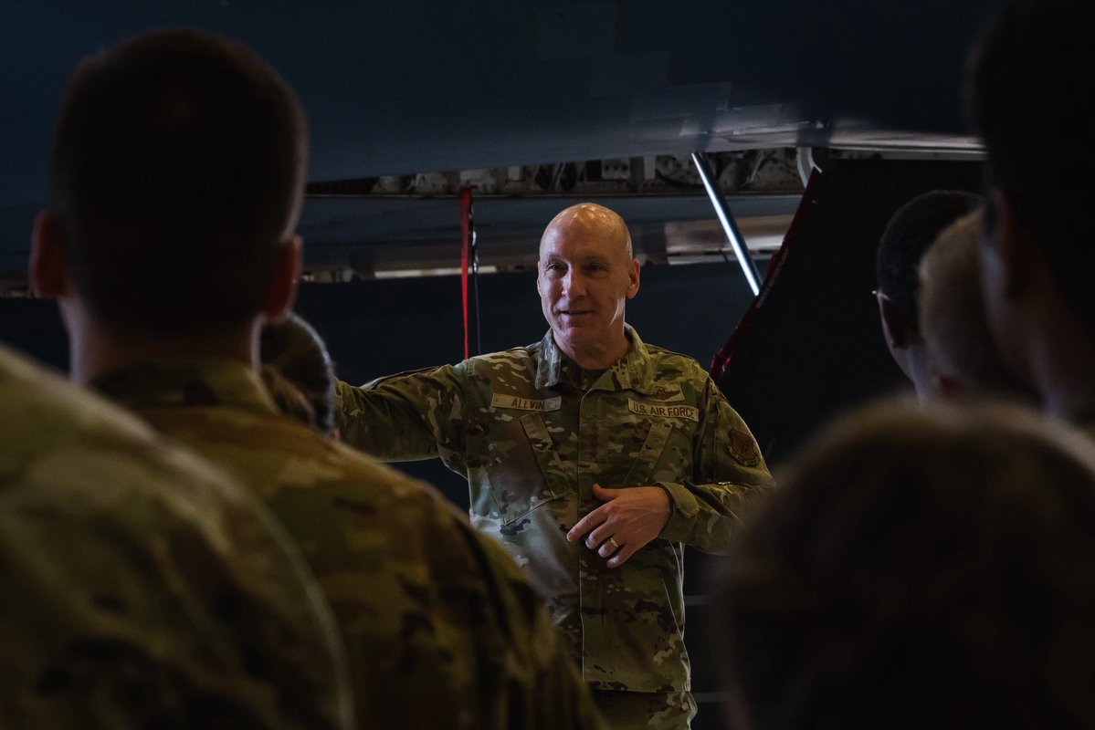 Whiteman_AFB's tweet image. .@SecAFOfficial Troy Meink and @OfficialCSAF Gen. David Allvin visited Whiteman AFB, July 10, to commend Mission-Ready Airmen for their role in the successful execution of Operation Midnight Hammer, the largest B-2 Spirit operational strike in U.S. history. #anytimeanywhere